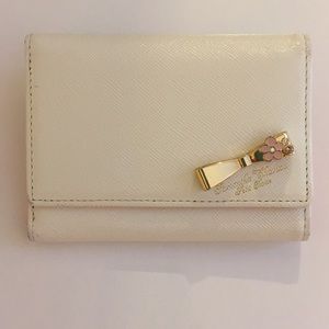Samantha thavasa wallet- white and pink with bow